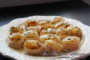 Caramelized Scallops in a Lemon Wine Sauce