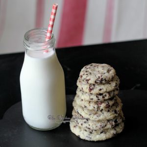 Skinny Crispy Coconut Chip Cookies