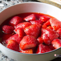 Chunky Roasted Strawberry Sauce