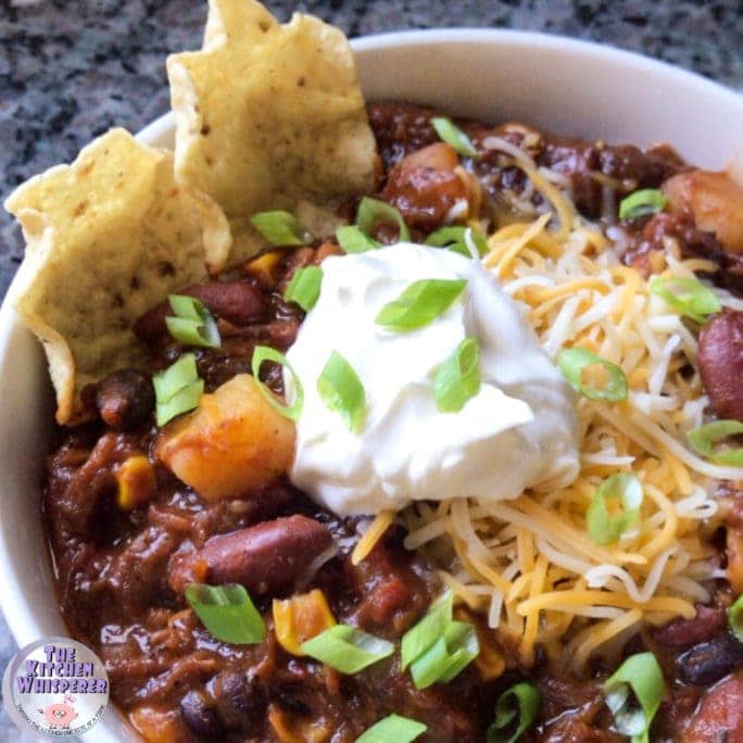 Cowboy BBQ Beef, Bacon & Bean Chili – The Kitchen Whisperer