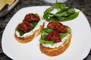 Italian Roasted Tomato Crostini