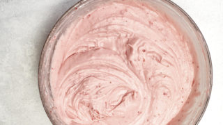 Fresh Strawberry Vanilla Mascarpone Frosting