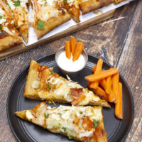 Buffalo Cauliflower Flatbread Pizza