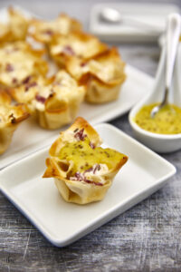 The Best Cheesy Reuben Wonton Appetizers