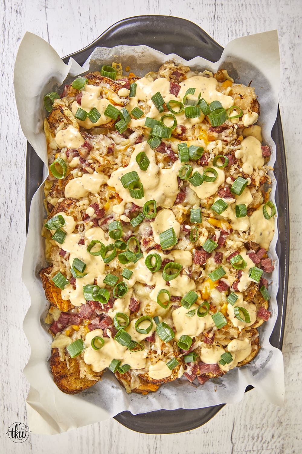 Ultimate Crunchy Pub Grub: Crispy Potato Sauerkraut Irish Nachos