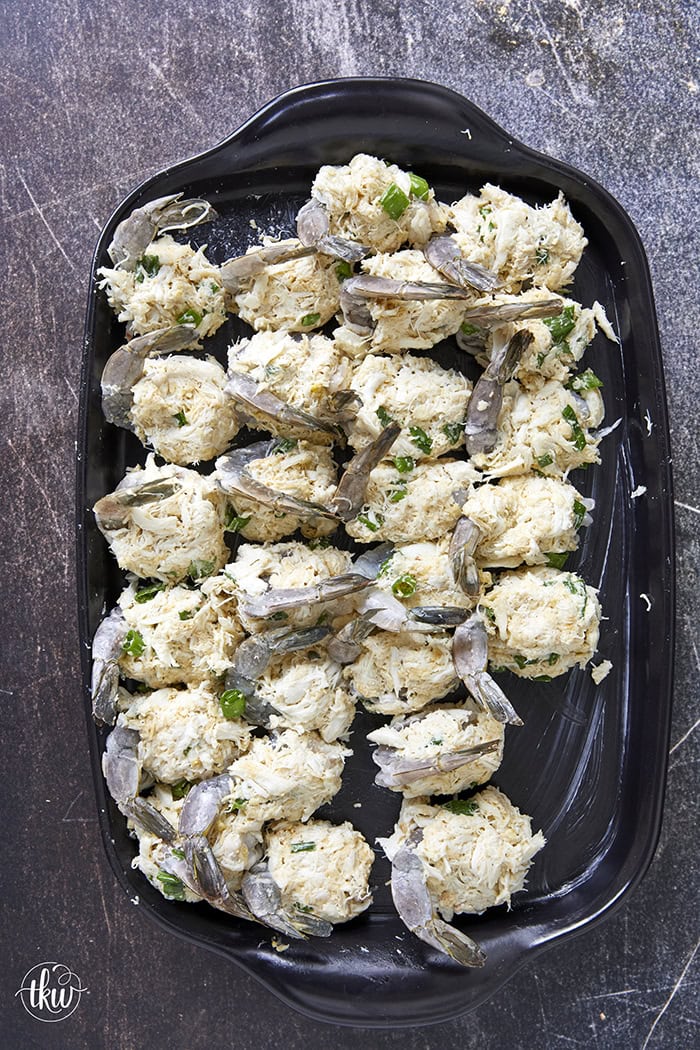 Transform your next meal with these smoky, tender shrimp stuffed with a rich jumbo lump crab filling; all topped off with a decadent garlic shallot butter sauce that’ll leave everyone craving more!